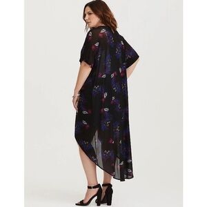 3 for $20 ⭐️ Torrid Black Floral Mesh Kimono Runaway Floral Colorway